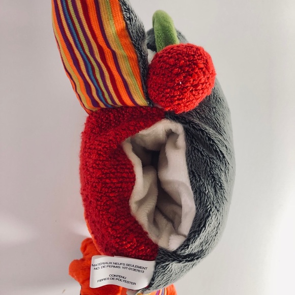 Pier1 NWT’s Penguin Cuddly Handwarmer - Picture 6 of 8